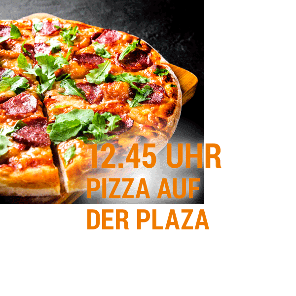 Pizza mit Salami und frischen Kräutern Eine Pizza mit Salami, Käse und frischen Kräutern auf einem Holzbrett serviert.